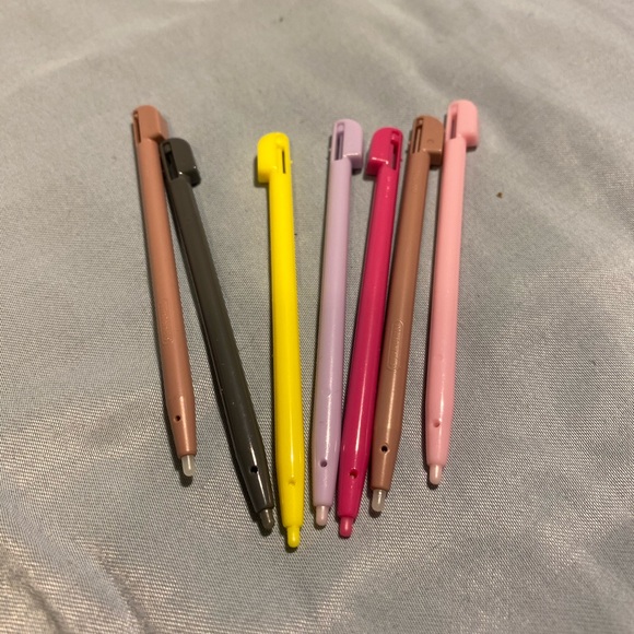 Nintendo DS Case & Stylists - Picture 4 of 4